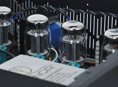 Canor Virtus I2 Integrated Tube Amplifier 47 9417 i2 channel sep