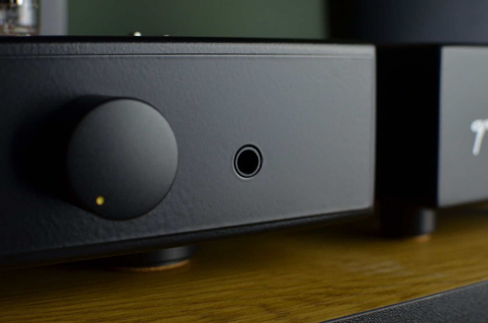 Audio Hungary QUALITON C200 Preamplifier C200 phones