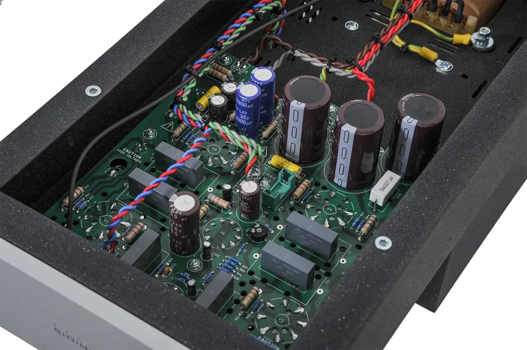 Tsakiridis Devices Apollon Monoblock Power Amplifier apollon plus inside s1 tsakiridis devices 1024x681 1