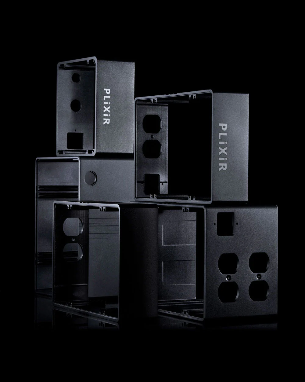 Plixir Elite BAC 400 - Power Conditioner 10123035524 feature image