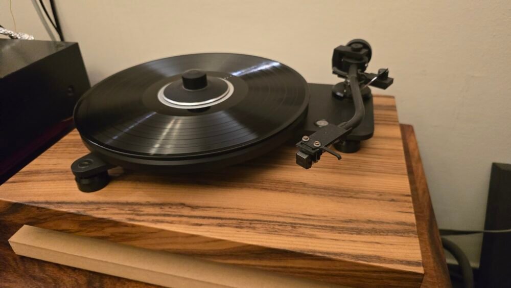 Project 6.9 Turntable