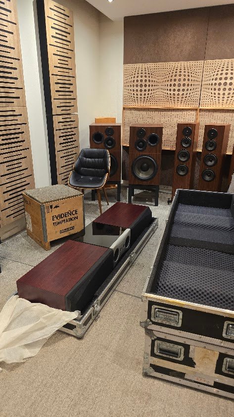 Dynaudio Evidence Temptation