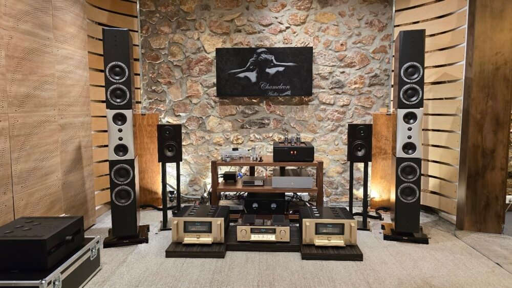Accuphase A-250 Monos  Class A power amplifier