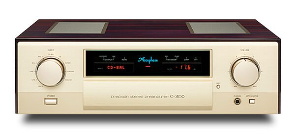 Accuphase C-3850 Preamplifier