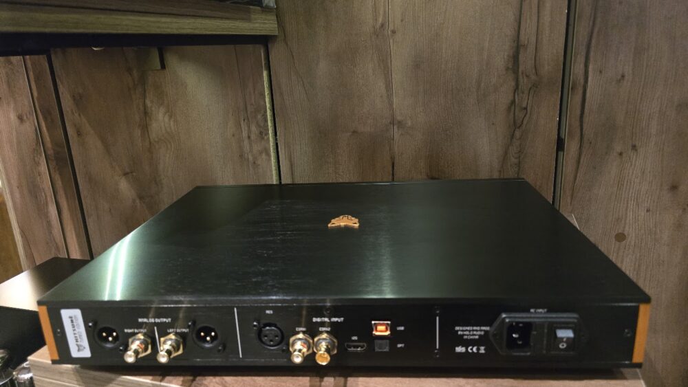 Holo Audio Spring 3 DAC KTE  (R2R - DSD1024) exibition unit