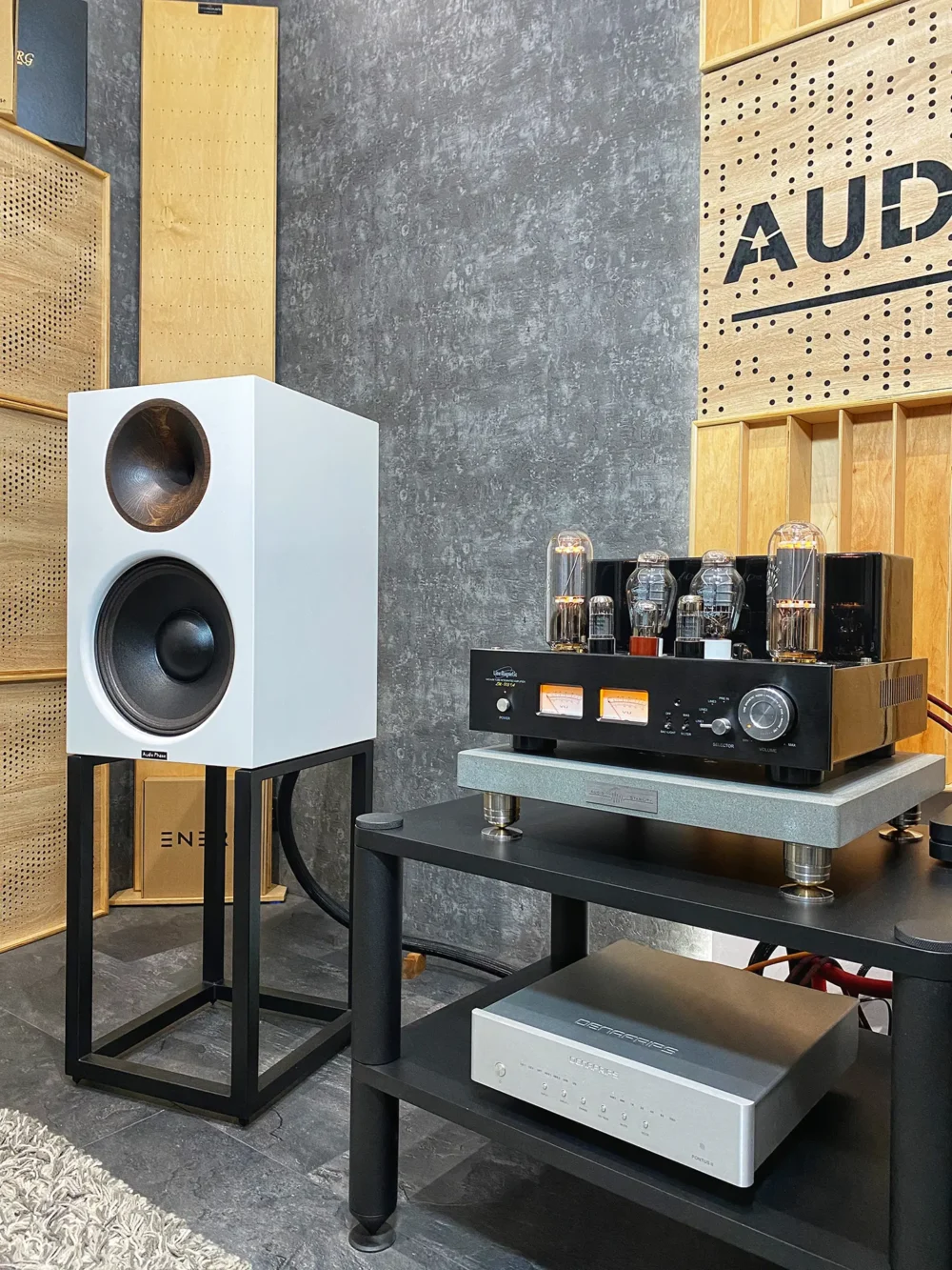 cannabis_05 Audio Phase Cannabis 2