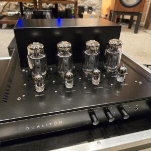 Audio Hungary QUALITON X200 Integrated ex demo