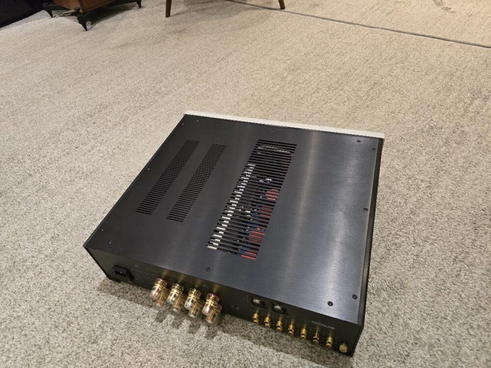 Unison Research Unico Secondo amplifier