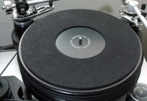 Gold Again: The Strata Tops a Second Ten-Mat Shootout