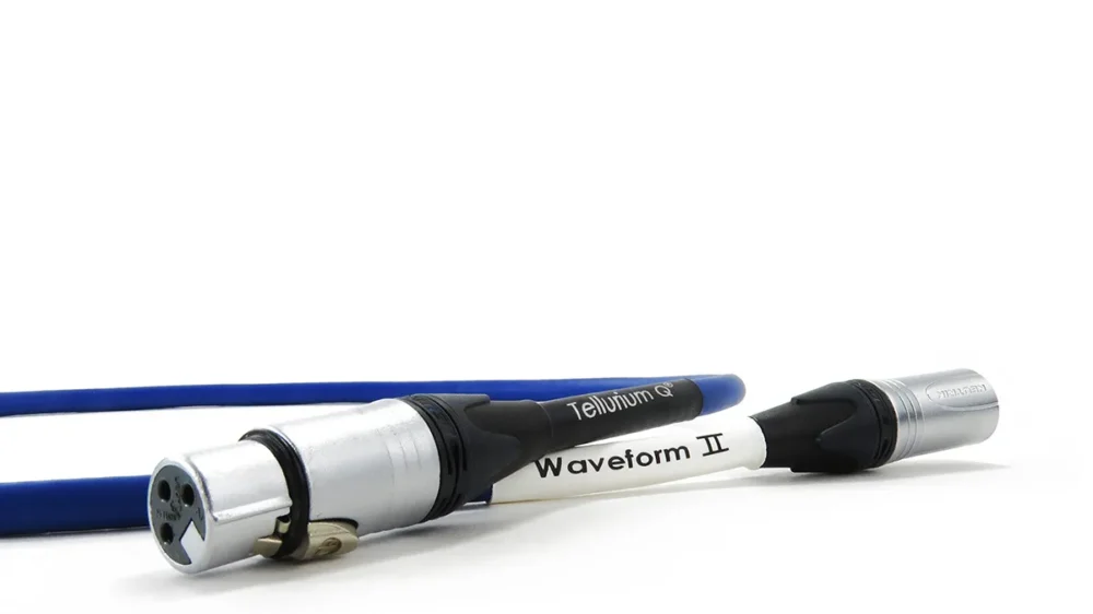 Tellurium Q  Blue Waveform II™ Digital XLR Cable
