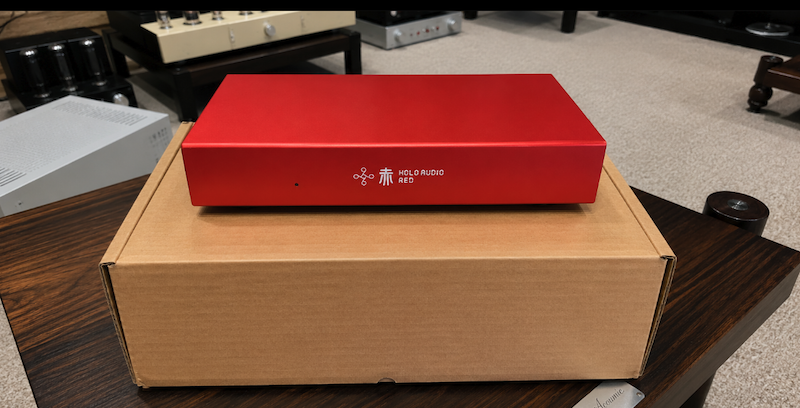 HoloAudio Red DDC & Network Streamer used