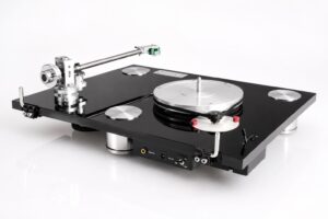 takumi 11 black angle upback no platter no cover with AT3600L 1