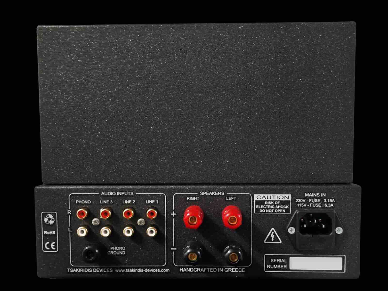 Tsakiridis Ikarus integrated amplifier rear connections
